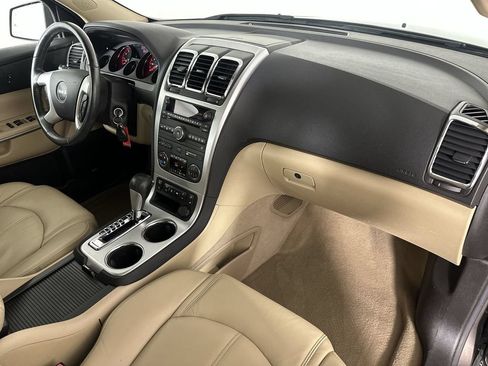 Used 2010 GMC Acadia SLT AWD/4WD image 29