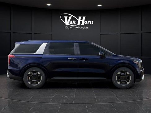 New 2026 Kia Carnival EX image 7