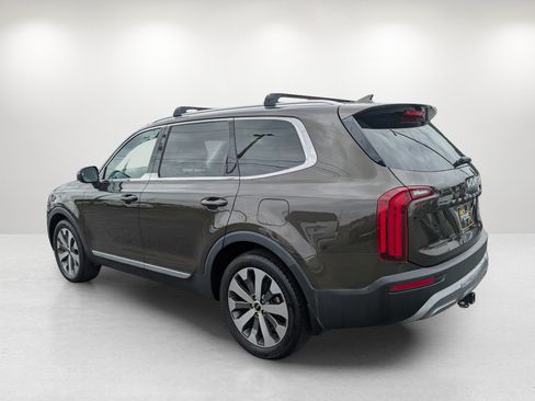Used 2022 Kia Telluride EX w/ EX Premium Package FWD image 7