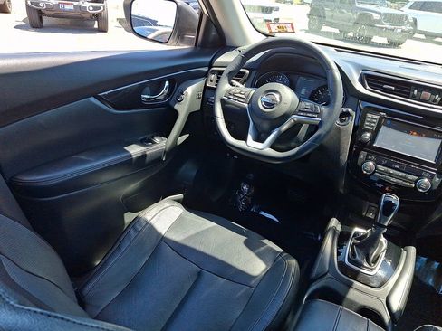 Used 2017 Nissan Rogue SL w/ SL Premium Package AWD/4WD image 15