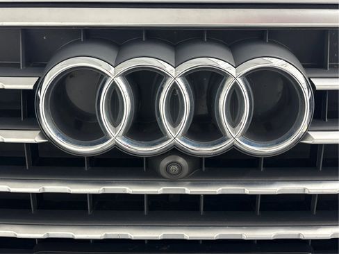 Used 2018 Audi Q7 3.0T Prestige w/ Prestige Package image 36