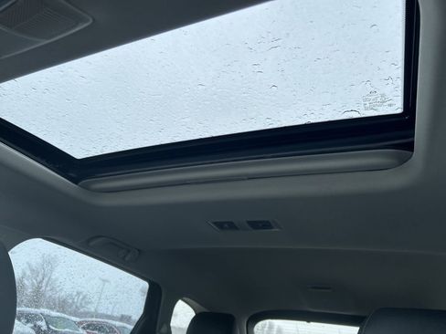 Used 2023 MAZDA CX-9 Touring image 23