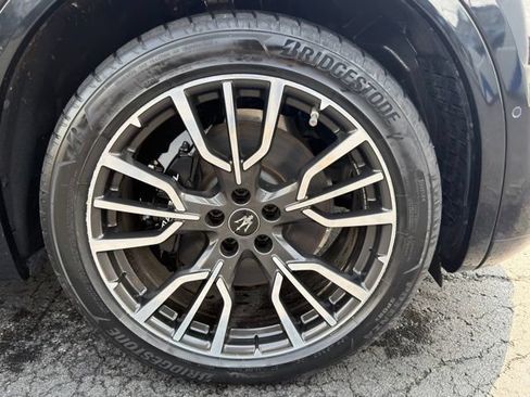 Used 2023 Maserati Grecale Modena AWD/4WD image 36