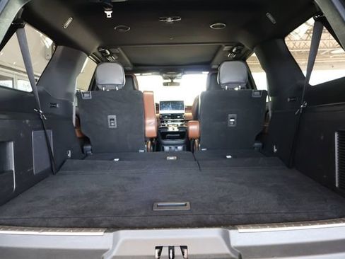 Certified 2023 Lincoln Navigator L Reserve AWD/4WD image 20