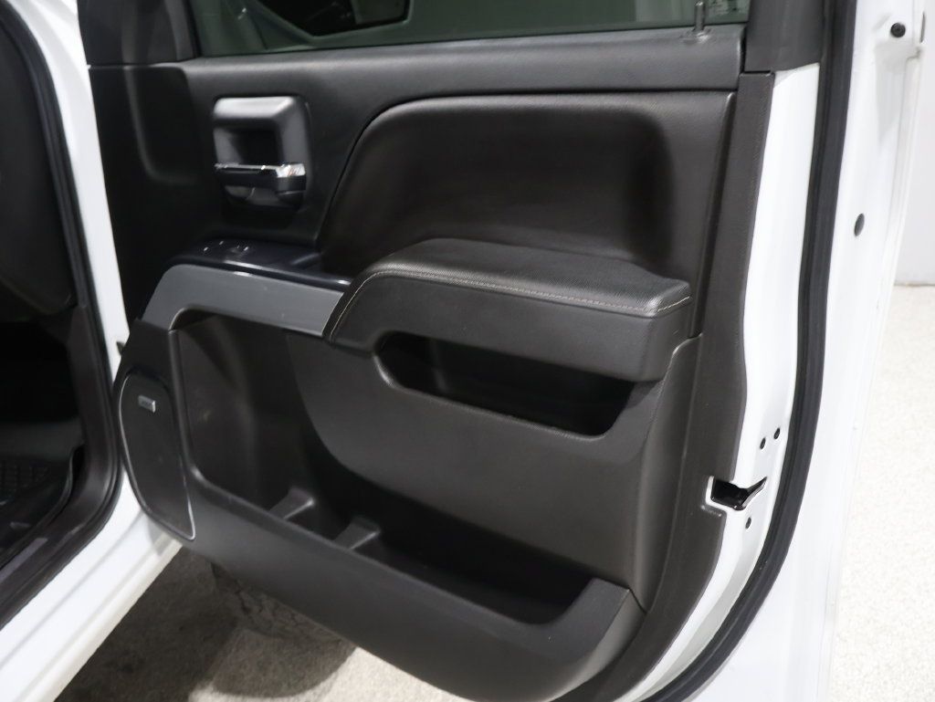 Used 2016 Chevrolet Silverado 1500 LTZ w/ LTZ Plus Package AWD/4WD image 29