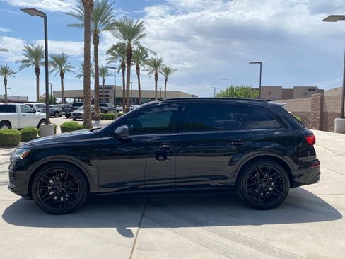 Used 2021 Audi SQ7 Premium Plus w/ Executive Package AWD/4WD image 5