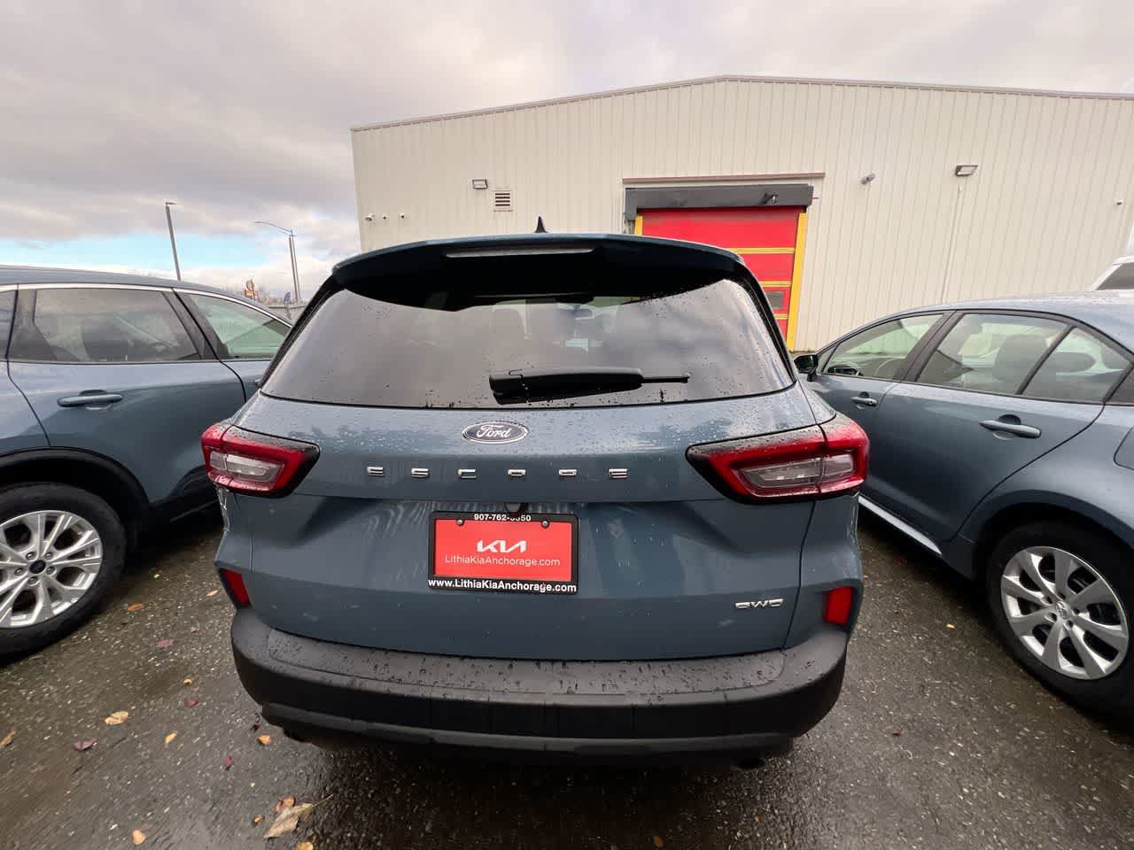 Used 2025 Ford Escape ST-Line Select AWD/4WD image 27