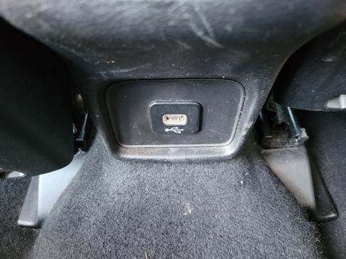 Used 2018 Jeep Compass Latitude AWD/4WD image 9