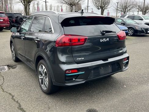 Used 2022 Kia Niro EX w/ Cold Weather Package image 11