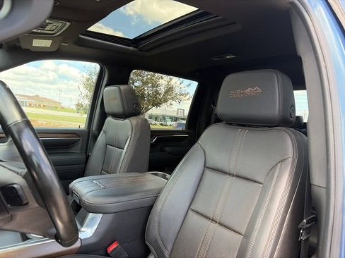 Used 2024 Chevrolet Silverado 3500 High Country w/ High Country Premium Package AWD/4WD image 62