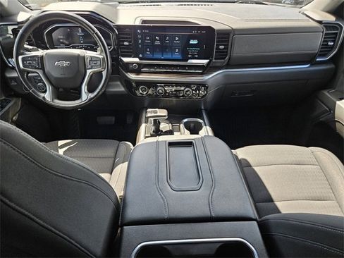 Used 2022 Chevrolet Silverado 1500 LT Trail Boss image 7