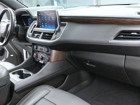 Used 2023 Chevrolet Suburban High Country AWD/4WD image 33