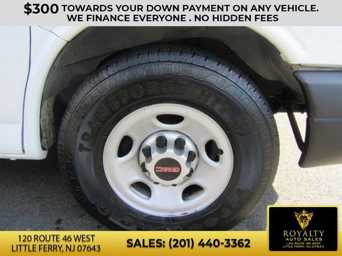 Used 2015 GMC Savana 2500 image 8