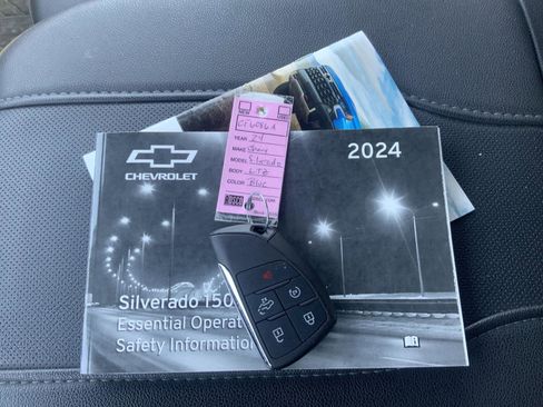 Used 2024 Chevrolet Silverado 1500 LTZ w/ LTZ Premium Package image 73