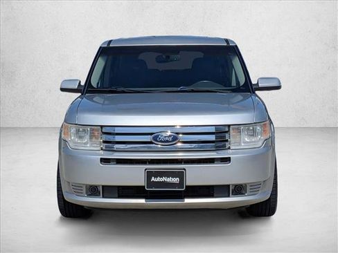 Used 2011 Ford Flex SEL w/ Rapid Spec Order Code image 2