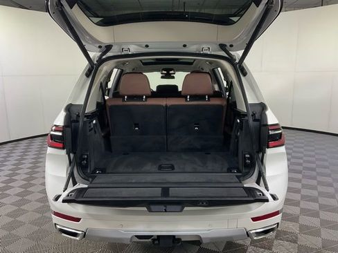 Certified 2024 BMW X7 xDrive40i image 34
