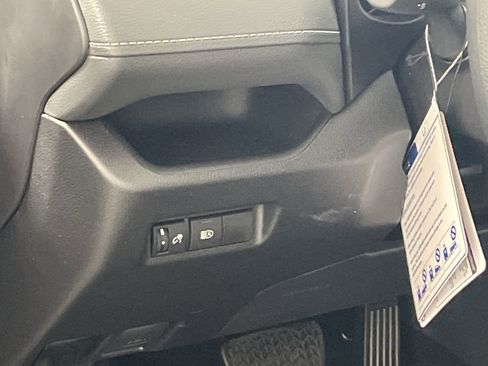 New 2025 Toyota RAV4 XLE image 12