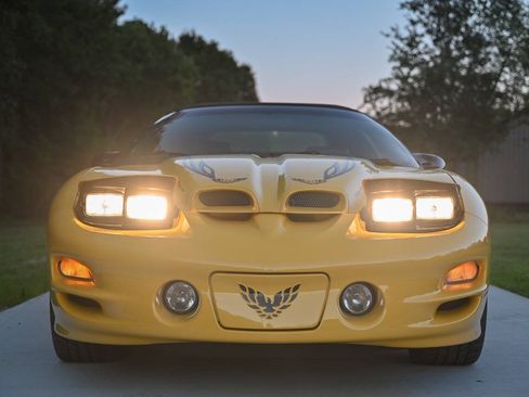 Used 2002 Pontiac Firebird Trans Am RWD image 75