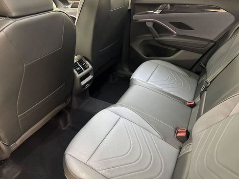 New 2026 Volkswagen Tiguan SE AWD/4WD image 11
