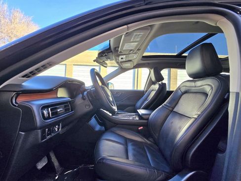 Used 2024 Lincoln Aviator Reserve image 21