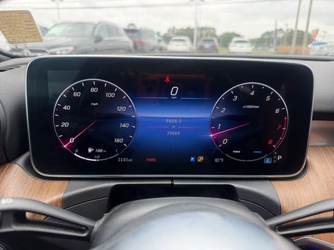 Certified 2023 Mercedes-Benz C 300 Sedan w/ Exclusive Trim Package image 18