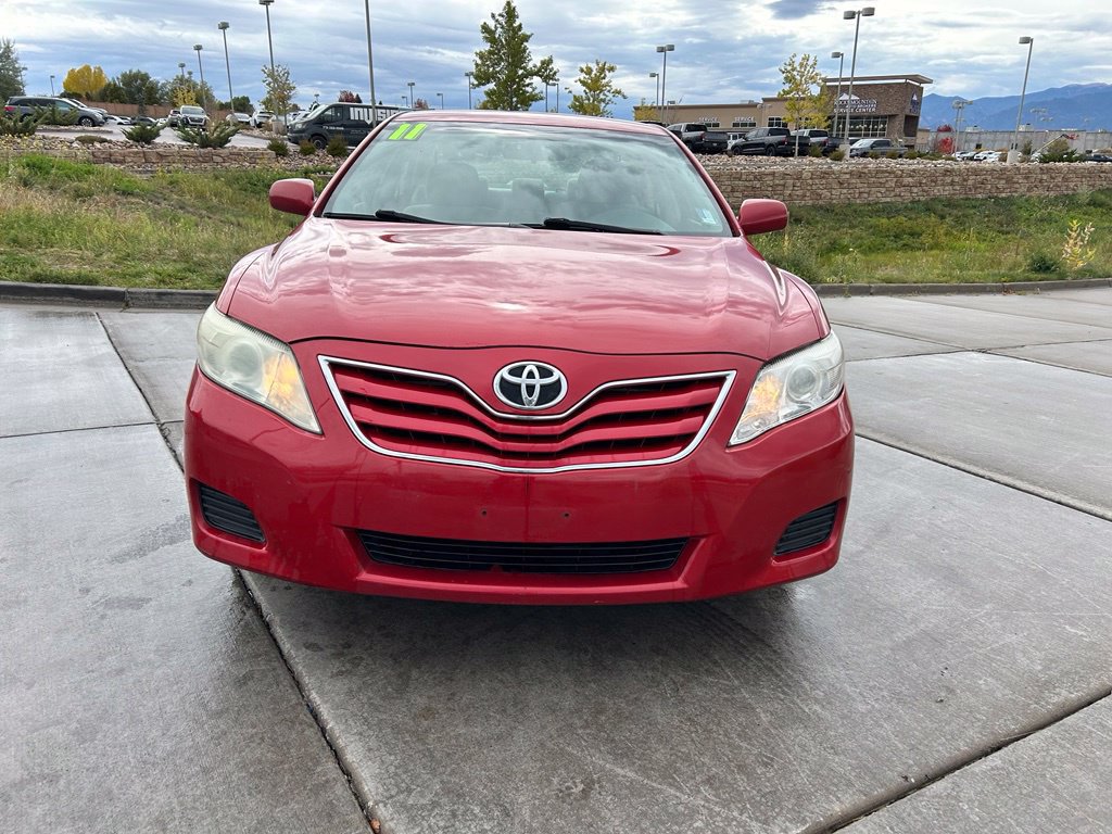 Used 2011 Toyota Camry LE FWD image 2
