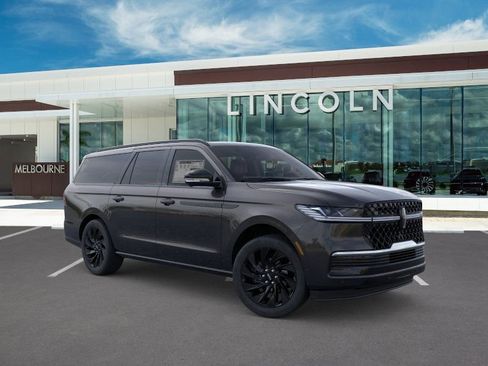 New 2025 Lincoln Navigator L Reserve w/ Jet Appearance Package image 7