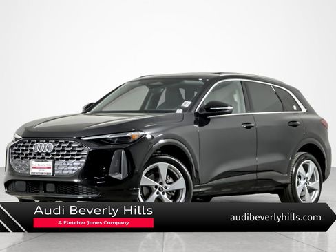 Used 2025 Audi Q5 Premium Plus w/ Premium Plus AWD/4WD image 1