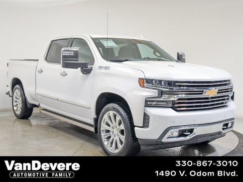 Used 2021 Chevrolet Silverado 1500 High Country w/ Technology Package image 1