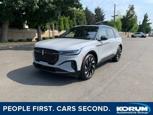 New 2026 Lincoln Nautilus Reserve AWD/4WD image 1