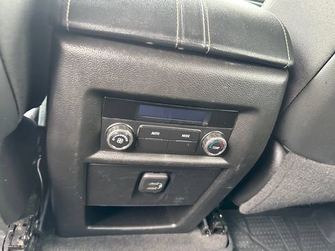 Used 2023 Chevrolet Traverse LT w/ LPO, Floor Liner Package AWD/4WD image 26