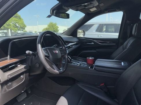 Used 2023 Cadillac Escalade Luxury w/ LPO, Floor Liner Package image 5