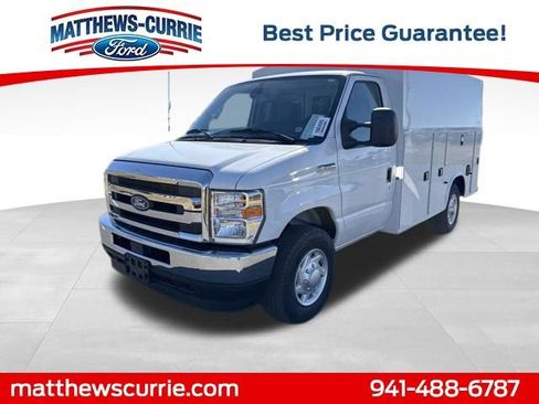 New 2026 Ford E-350 and Econoline 350 Super Duty w/ Power Equipment Group image 7