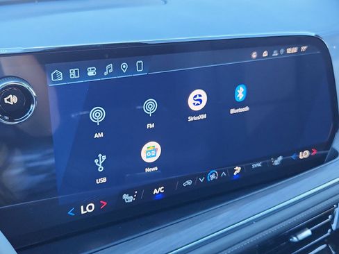 New 2026 Chevrolet Suburban LT w/ Comfort Package image 19