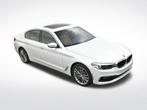 Used 2018 BMW 540i image 18