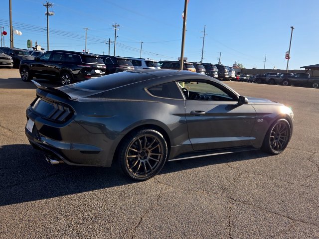 Used 2015 Ford Mustang GT RWD image 24