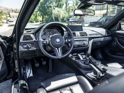 Used 2020 BMW M4 Convertible w/ Competition Package RWD image 46