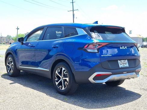 Certified 2023 Kia Sportage EX FWD image 5
