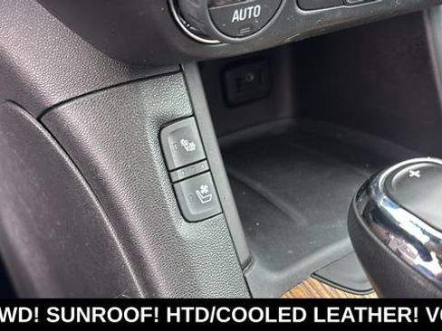 Used 2017 GMC Acadia Denali AWD/4WD image 21
