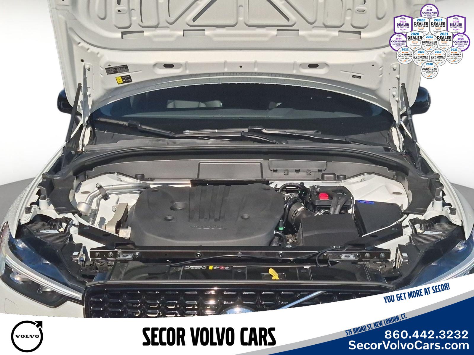 Certified 2024 Volvo XC60 B5 Core w/ Protection Package Premier AWD/4WD image 24