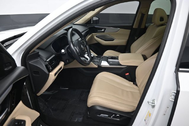 Used 2022 Acura MDX w/ Technology Package FWD image 9
