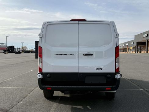 New 2026 Ford Transit 250 Low Roof w/ Load Area Protection Package RWD image 4