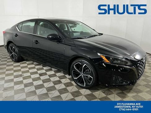 New 2025 Nissan Altima 2.5 SR w/ SR Premium Package image 1