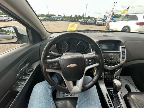 Used 2012 Chevrolet Cruze LT FWD image 26
