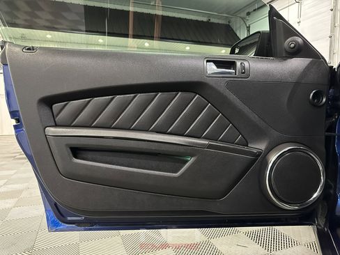 Used 2011 Ford Mustang GT Premium w/ Electronics Pkg image 32