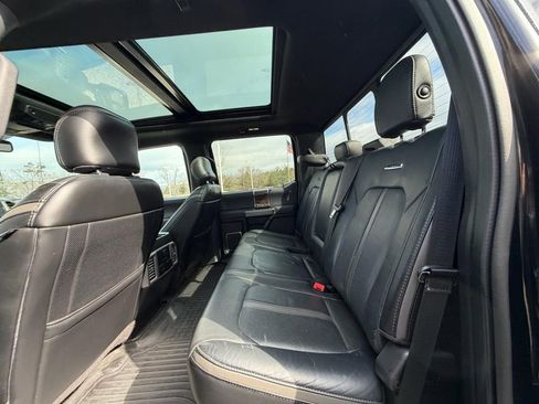 Used 2017 Ford F250 Platinum w/ Platinum Ultimate Package image 14