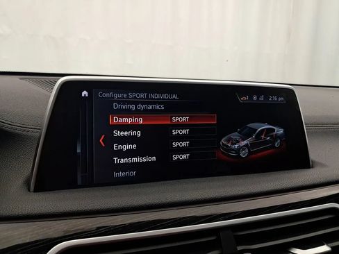 Used 2019 BMW 750i xDrive w/ M Sport Package AWD/4WD image 23