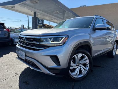 Used 2021 Volkswagen Atlas SE w/ Panoramic Sunroof Package