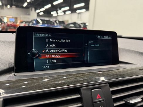 Used 2017 BMW 340i xDrive Sedan AWD/4WD image 46