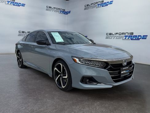 Used 2022 Honda Accord Sport image 3